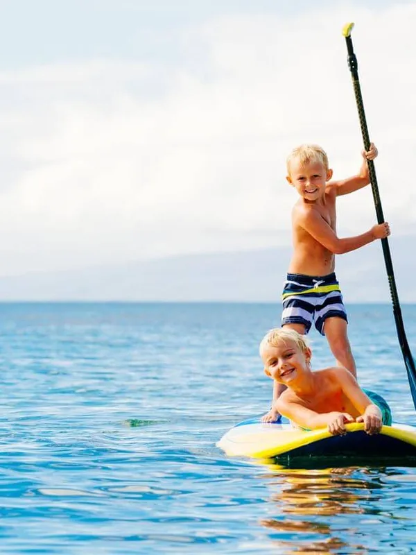 10 ПРАВИЛ SUP-СЕРФИНГА С ДЕТЬМИ